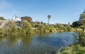 Maitai River Romance - in Town, Nelson